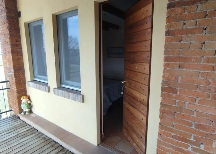 Private Room In The Food Valley Of Parma